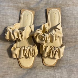 Sam Edelman Iggy sandals